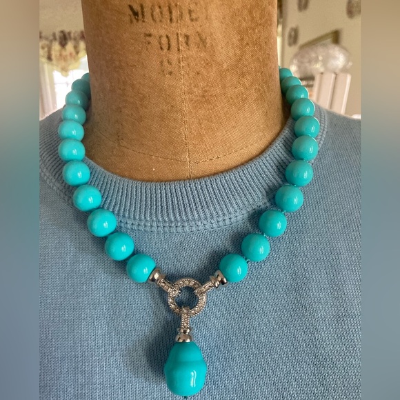 NEW 19” Faux Turquoise Bead & Crystal MAGNETIC Necklace Easy On & Off! - Picture 1 of 10